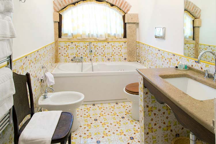Bathroom - Hotel Lucrezia - Riola Sardo
