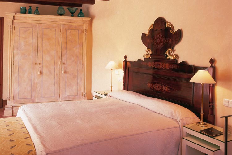Superior Double Room - Valldemossa Hotel Restaurant - Valldemossa