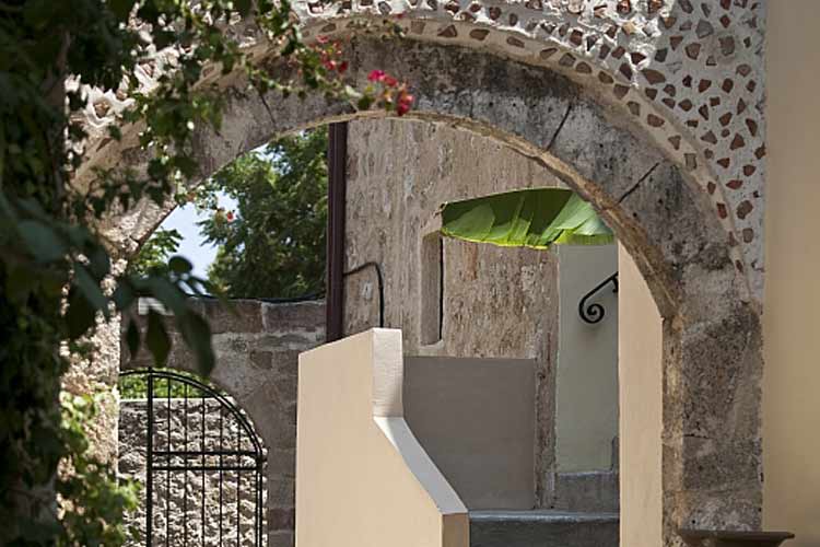 Entrance - Spirit of the Knights Boutique Hotel - Rhodes Town