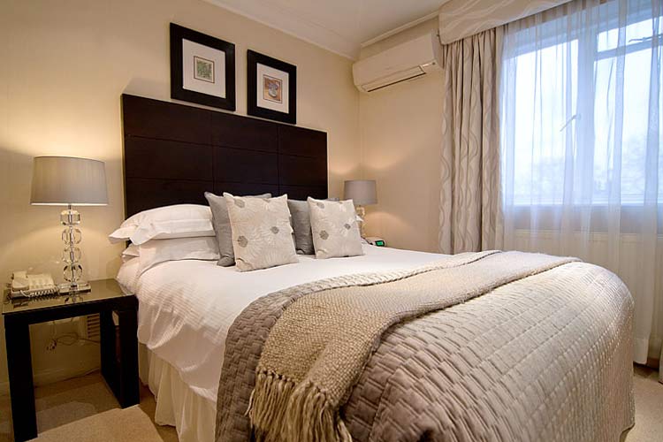 Double Room 42 - The Beaufort - Londres