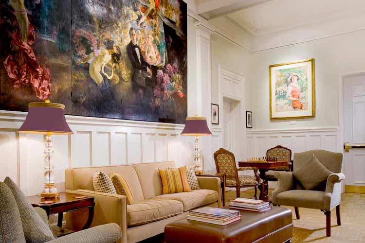 Living Room - Vanderbilt Hotel - Newport