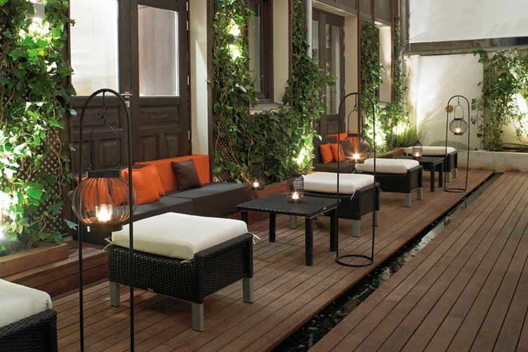 Garden - Puerta de Alcalá - Madrid