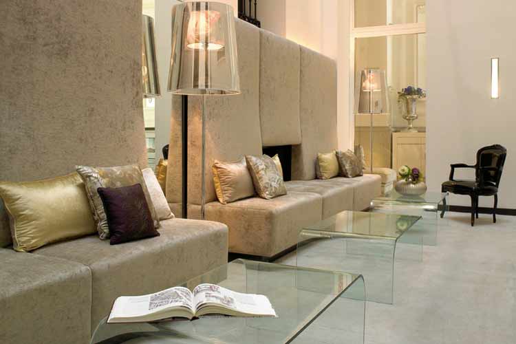 Lobby - Puerta de Alcalá - Madrid