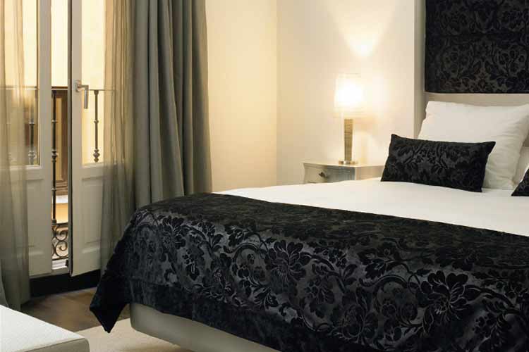 Deluxe Room - Puerta de Alcalá - Madrid