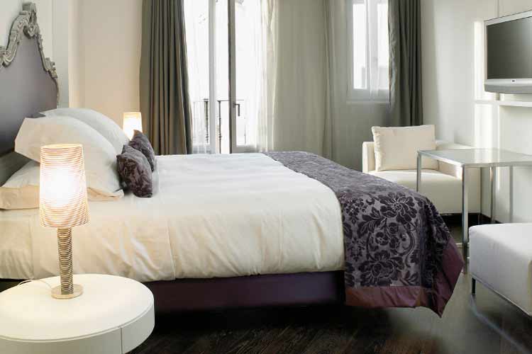 Deluxe Room - Puerta de Alcalá - Madrid