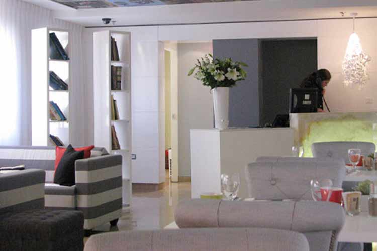 Front Desk - Harmony - Jérusalem