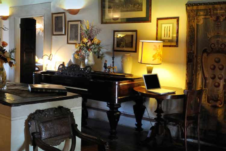 Lobby - Villa Campestri Olive Oil Resort - Vicchio di Mugello