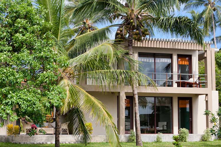 Exterior View - Buckingham Place - Rekawa