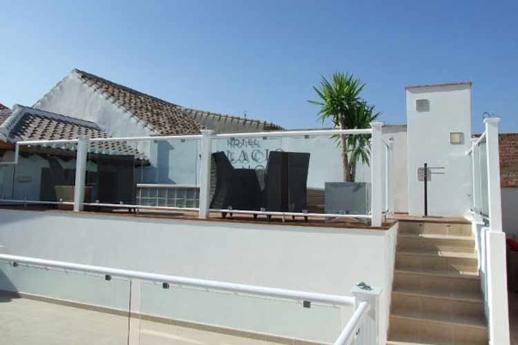 Terrace - Hotel Palacio Blanco - Vélez-Málaga