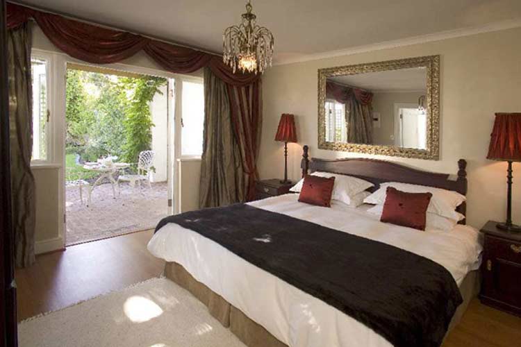 Luxury Room - Abbey Manor - Cape Town