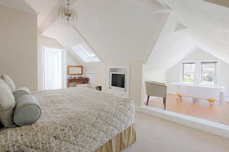 Luxury Room - Abbey Manor - Cape Town