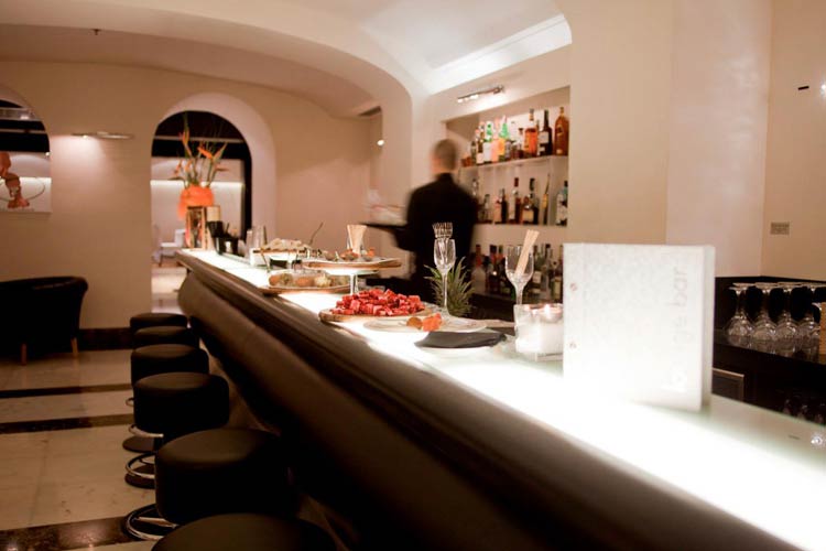 Lounge - The First Luxury Art Hotel Roma - Rome