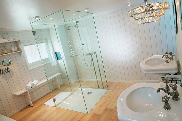 Bathroom - Boutique-Hotel Schlüssel - Beckenried