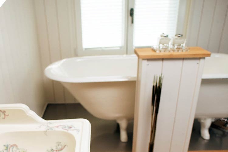 Bathroom - Boutique-Hotel Schlüssel - Beckenried