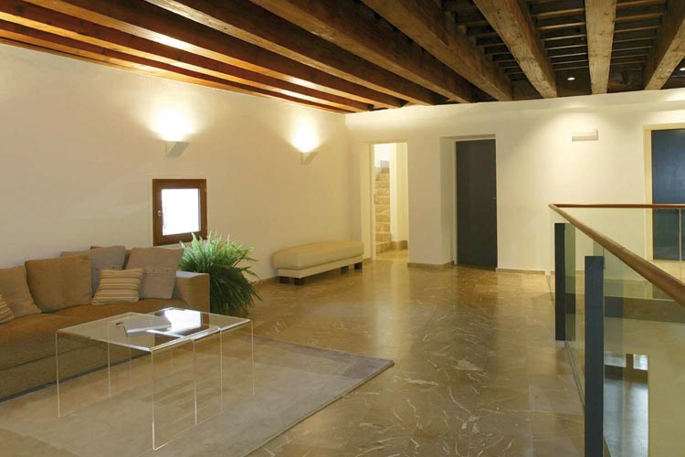 Corridor - Hotel Tres - Palma