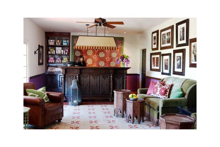 Front Desk - Colony Palms Hotel - Palm Springs