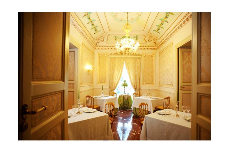 Dining Room - Antica Badia Relais Hotel - Ragusa