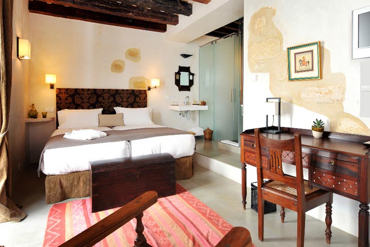 Classic Double Room 8 - Hotel V... - Cádiz