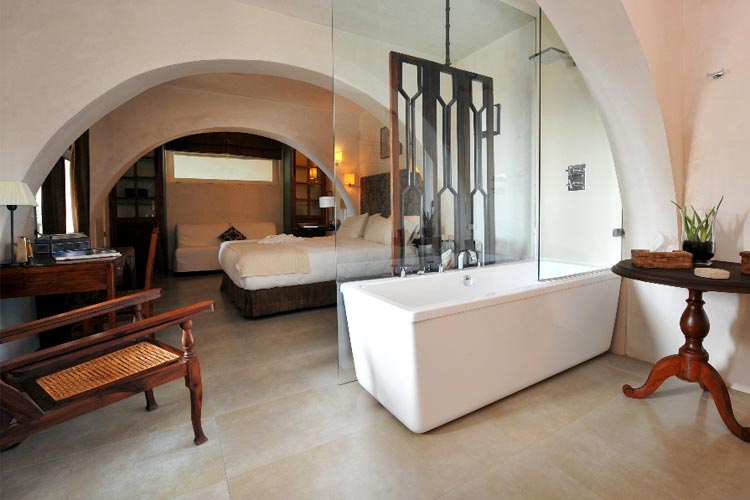 Superior Double Room 4 - Hotel V... - Cádiz