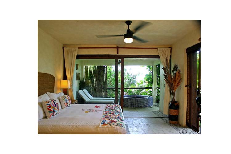 Suite Zihuatlan - Hotel Aura del Mar - Zihuatanejo