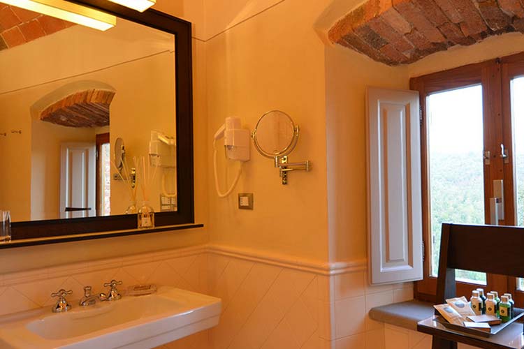 Superior Room - Castello la Leccia - Castellina in Chianti
