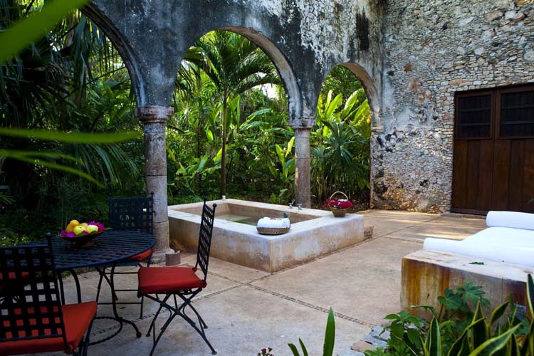 Terrace - The Hacienda Santa Rosa - Santa Rosa