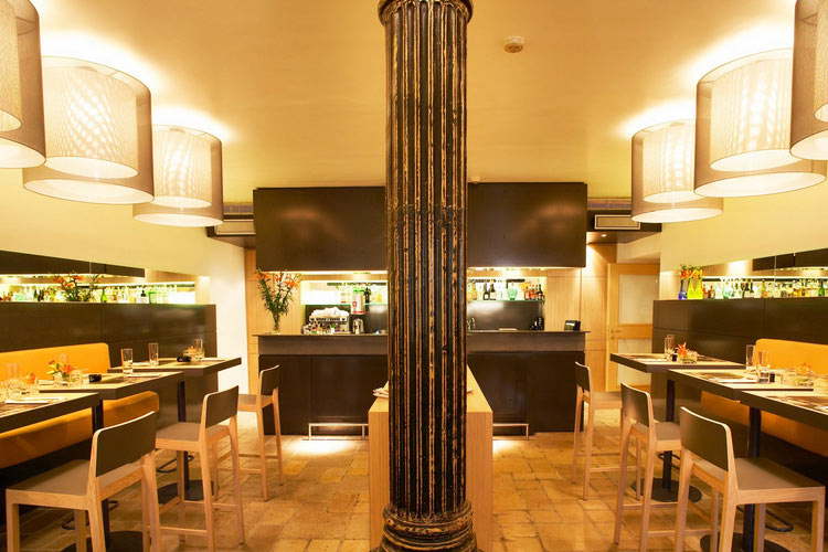 Cafe with Terrace - ArtHotel Blaue Gans - Salzburg