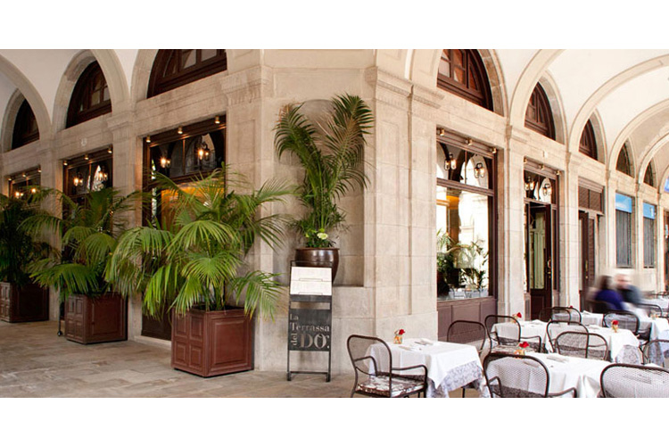 Exteriors - Hotel DO: Plaça Reial - Barcelona