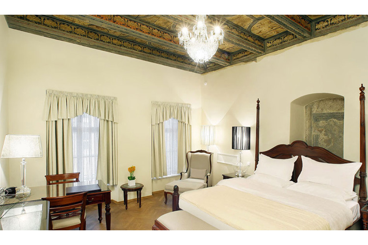 Double Room - Dominican Hotel - Prague