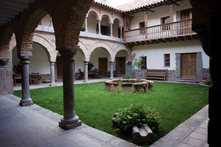 Courtyard - Inkaterra La Casona - Cusco