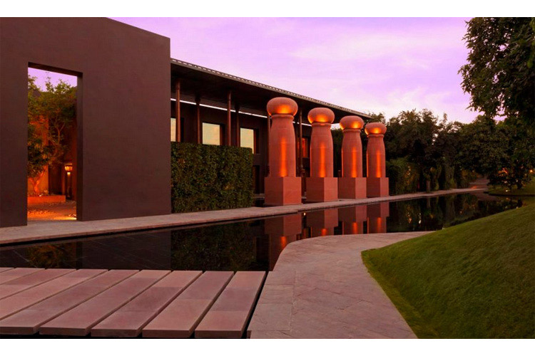 Exteriors - Dusit Devarana - Nueva Delhi