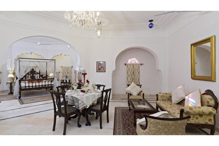 Deluxe Double Room - Alsisar Mahal - Heritage Hotel - Alsisar