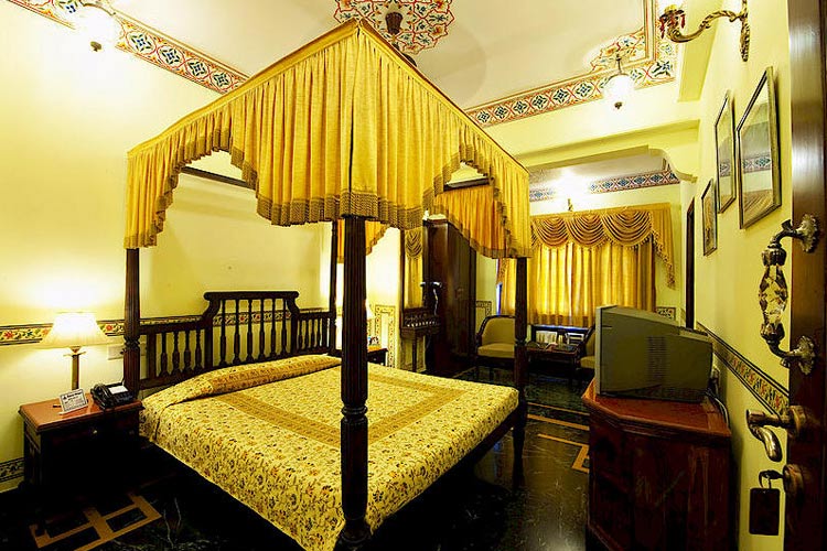 Rooms and Suites - Umaid Mahal - Jaipur