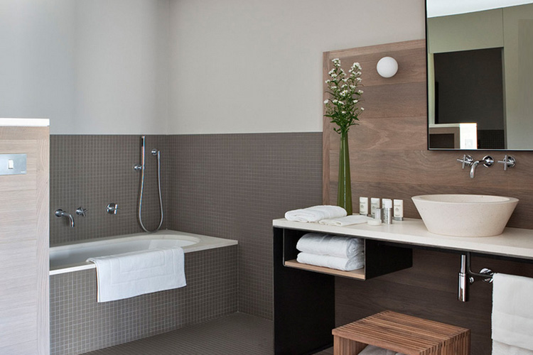 Grand Deluxe - Alma Pamplona - Muga de Beloso - Pamplona