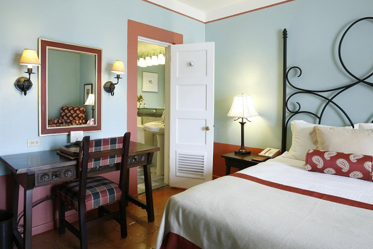 Double Vista - Hotel el Convento - Old San Juan