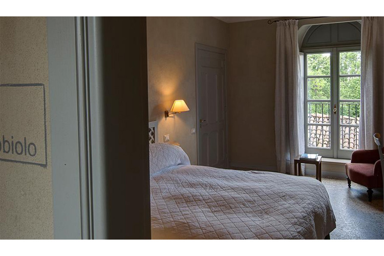 Superior Double Room - Locanda Marchesi Alfieri - San Martino Alfieri