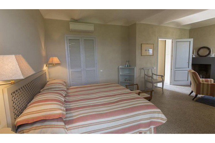 Superior Double Room - Locanda Marchesi Alfieri - San Martino Alfieri