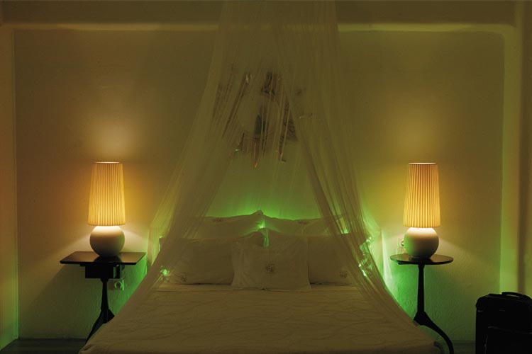 Deluxe Suite Bed - Kivotos Mykonos Hotel - Mykonos