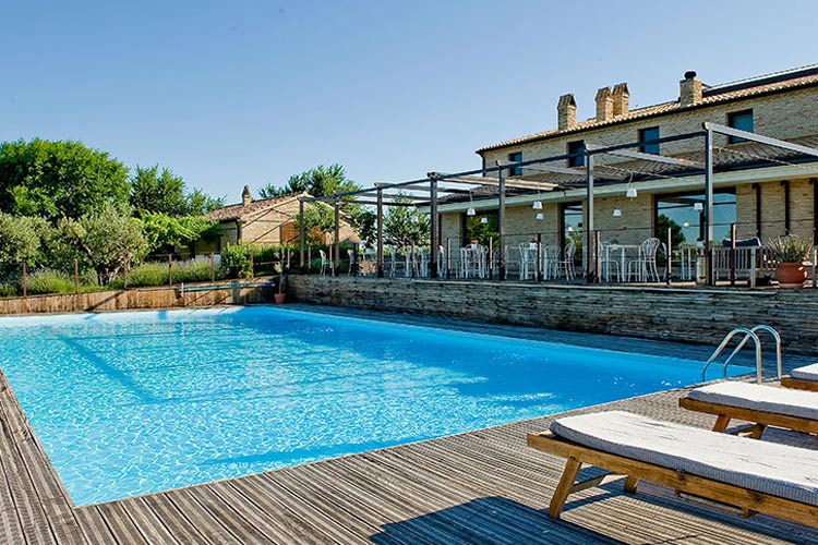 Swimming Pool - Solea Albergo di Campagna - Trecastelli