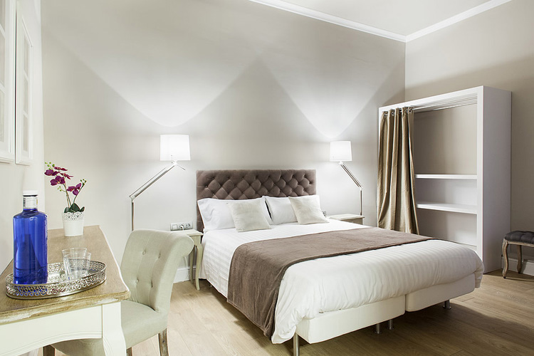 Room 4 - BacHome Gallery B&B - Barcelona