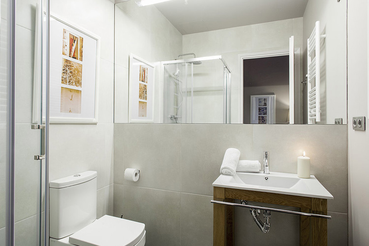 Bathroom - BacHome Gallery B&B - Barcelona