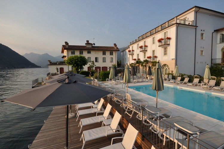 Facade - Hotel Rivalago - Sulzano