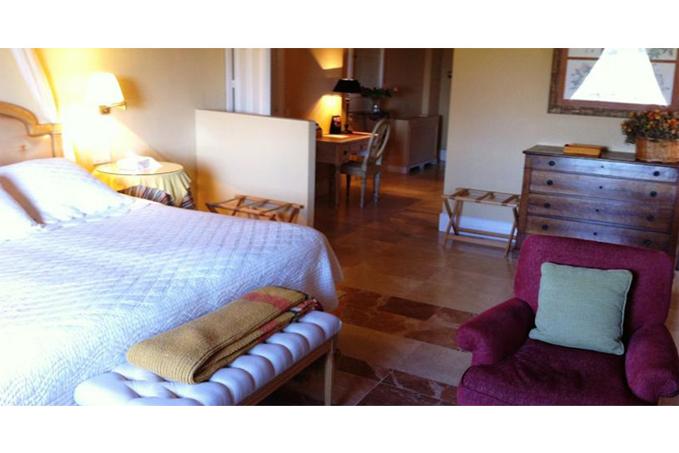 Double Room - Hotel Valdepalacios *****GL- Relais Châteaux - Torrico