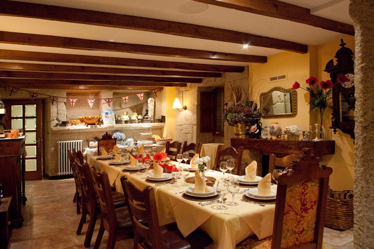 Restaurant - Casa Grande de Soutullo - Coles