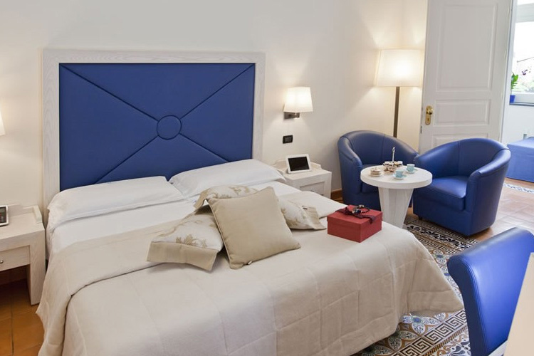 Classic Room - Maison Tofani - Costa de Sorrento