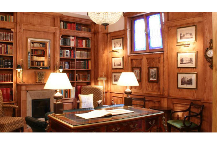 Library - Hotel Gródek - Cracow