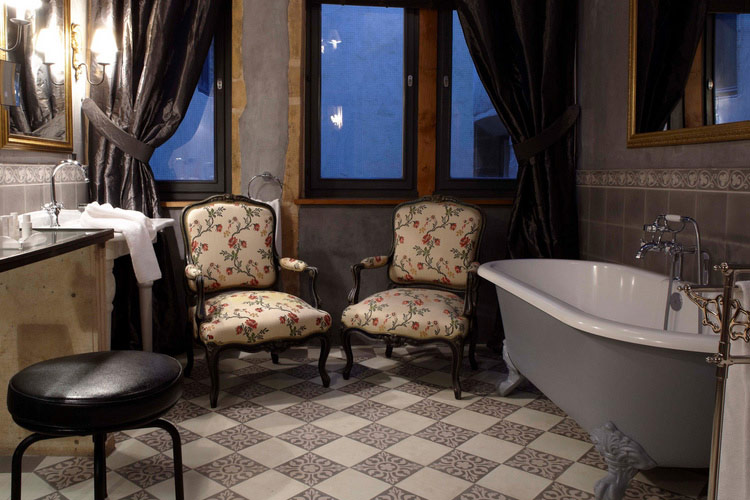 Apartment - Cour des Loges - Lyon