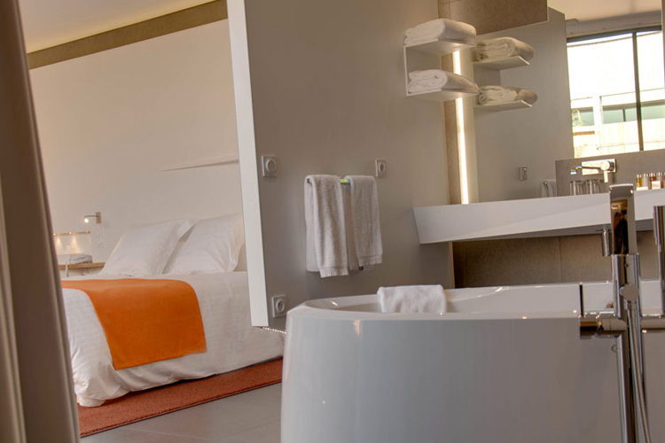 Superior Double Room - La Saison - Les Patios - Saint Grégoire