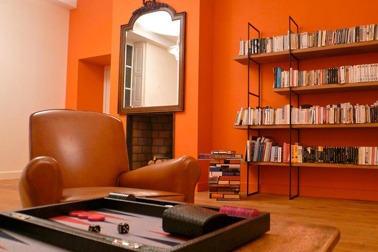 The Library - Le Clos des Tilleuls - Demigny