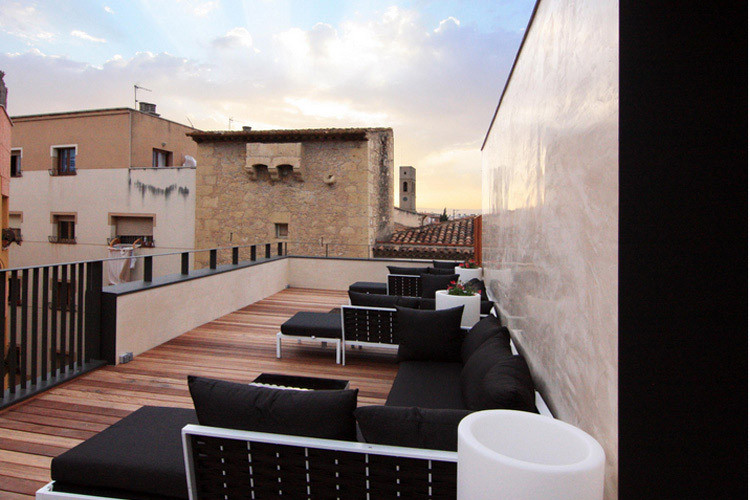 Terrace - Hotel Raval de la Mar - Vila-seca